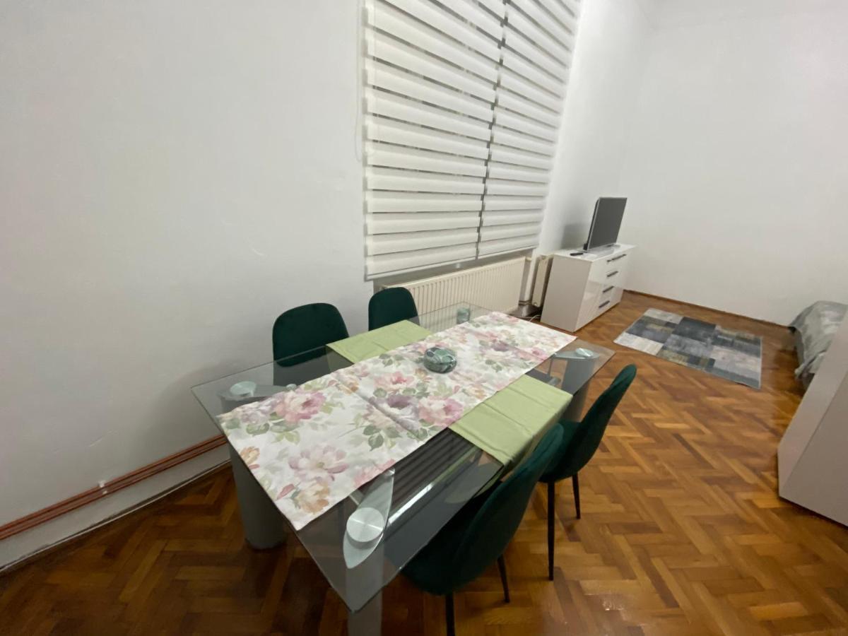 Apartament Super Central Cu Parcare Privata Apartment Arad Luaran gambar